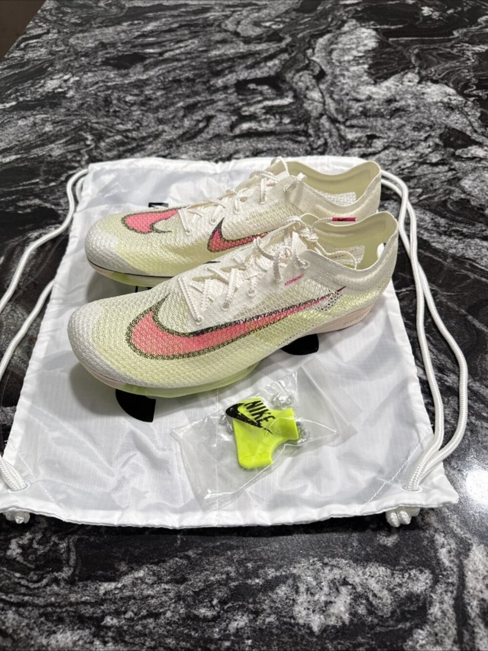Nike Air Zoom Victory Track Running Shoes Sail Pink CD4385-101 Men's Size 12.5